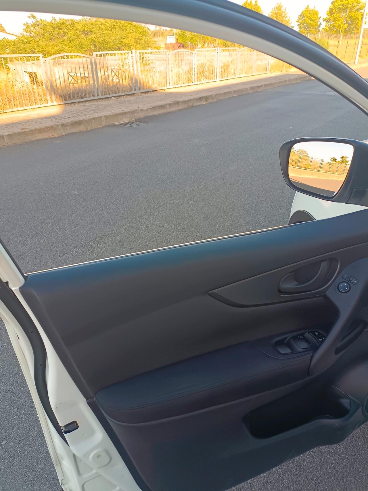 Nissan Qashqai 1.5 dCi Visia