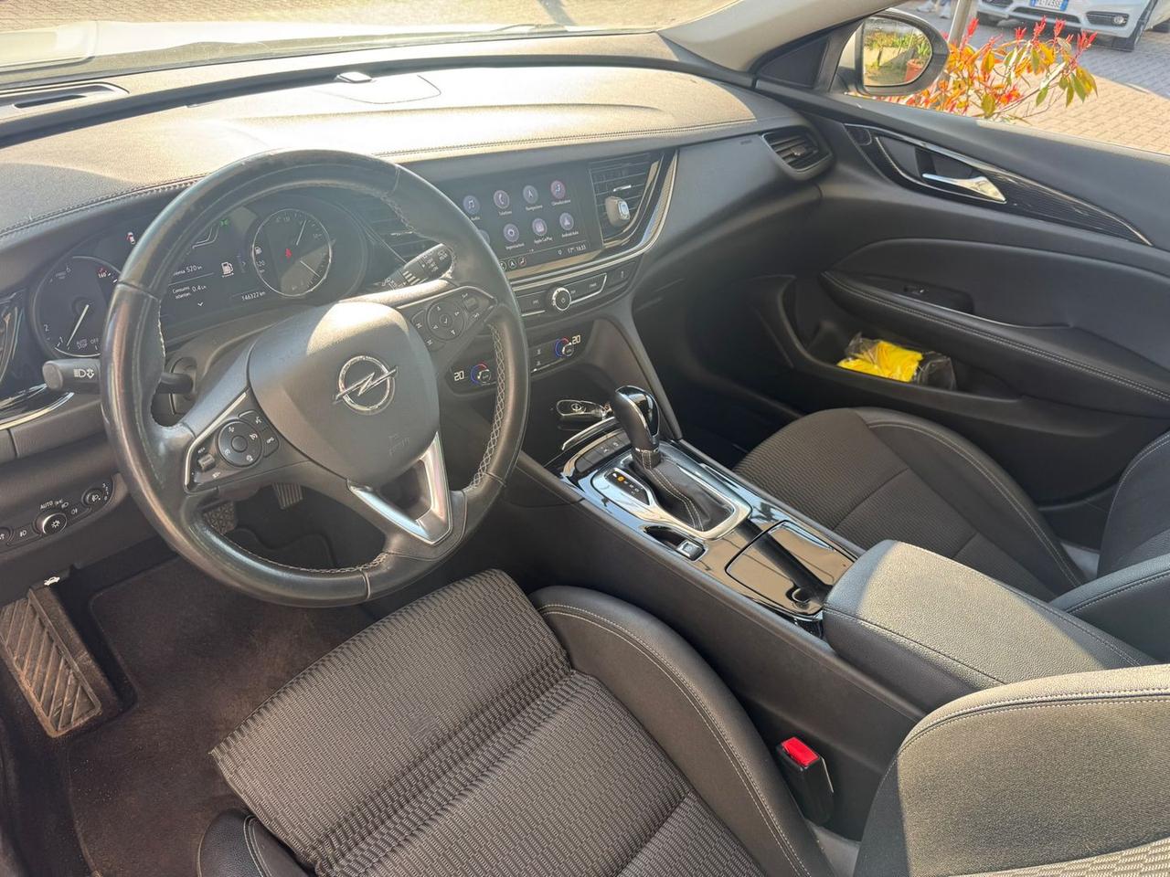 Opel Insignia Innovation 1.6 #9960