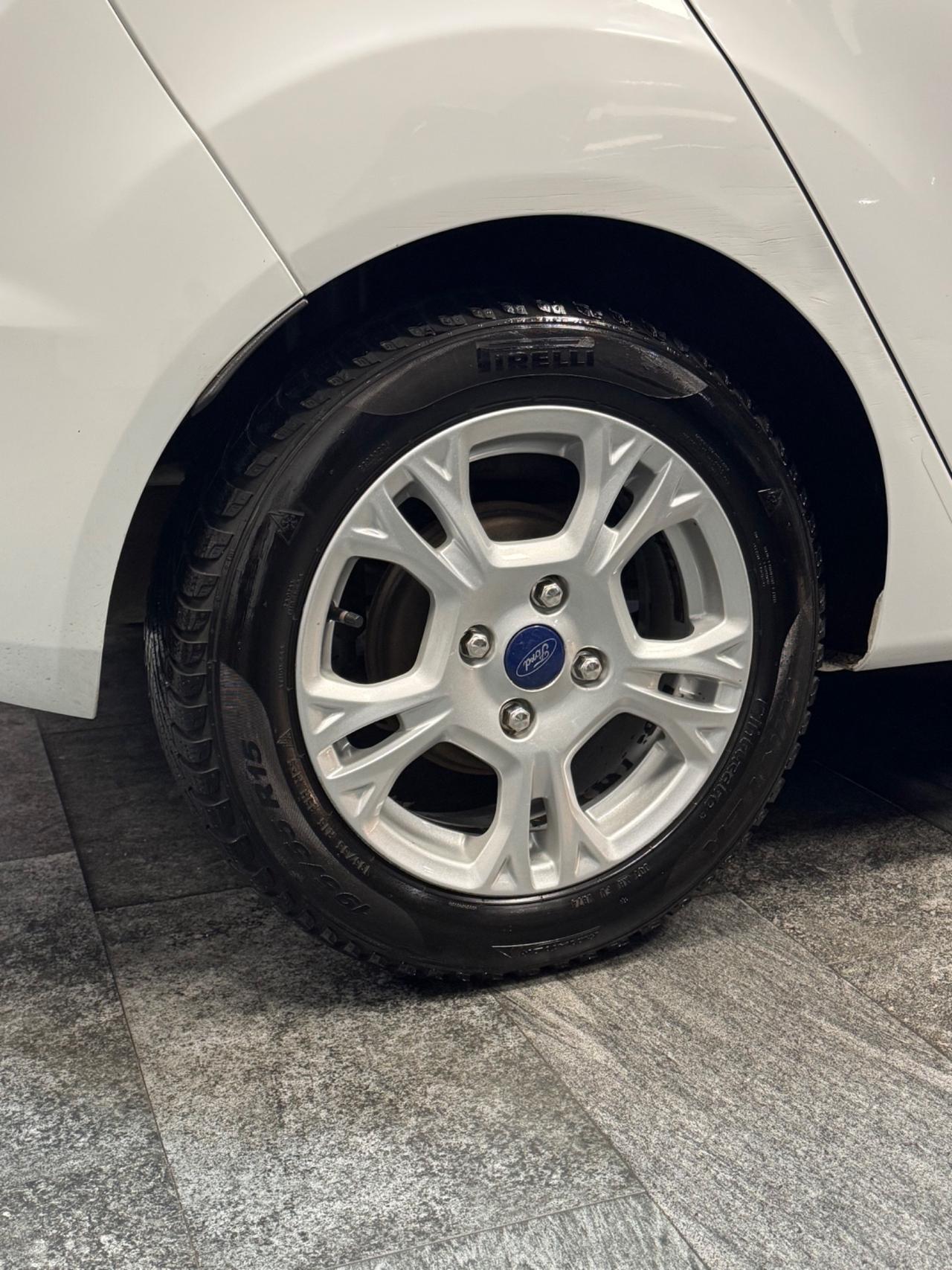 Ford Fiesta 1.5 TDCi 75CV 5 porte Titanium