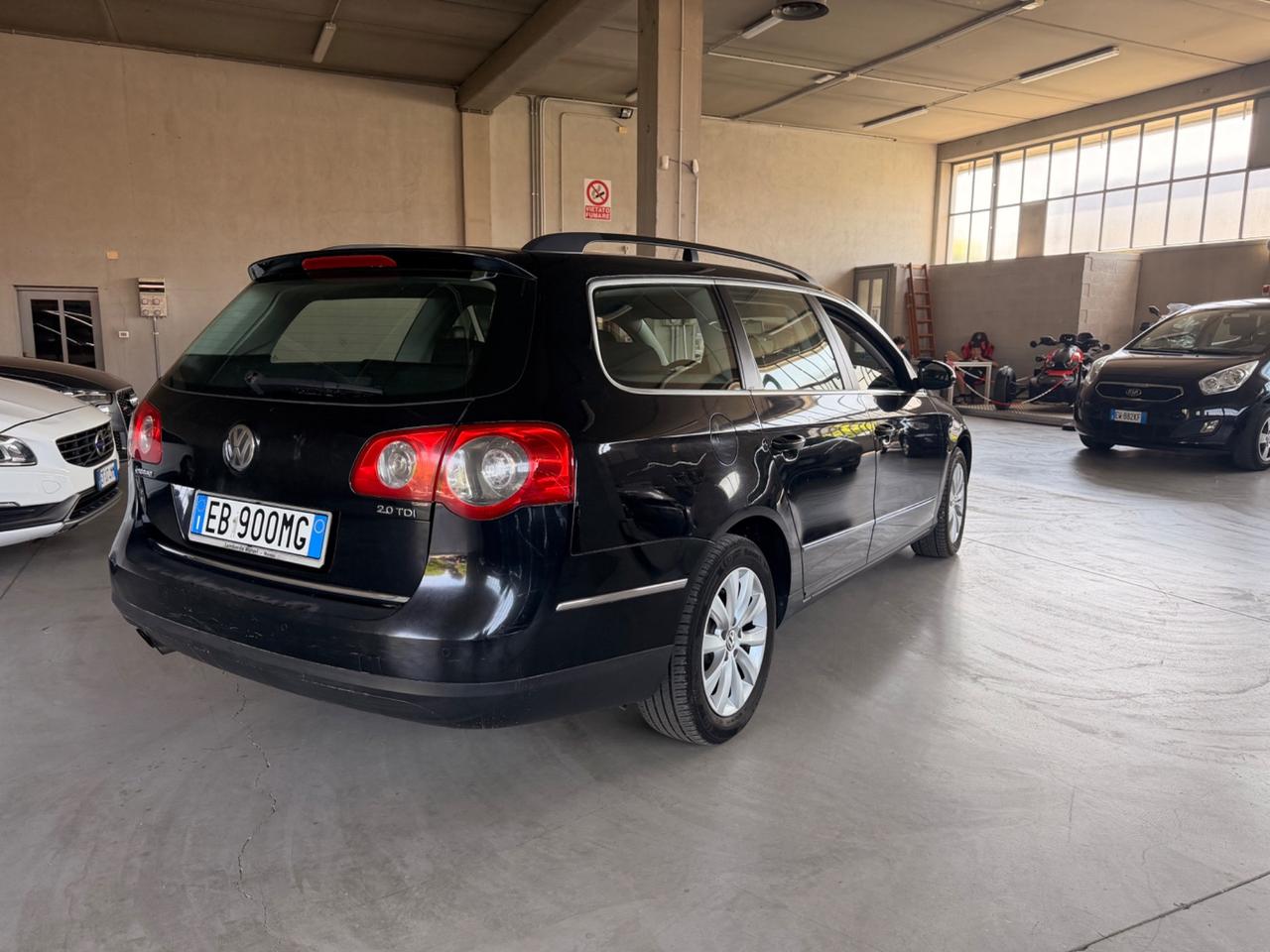 Volkswagen Passat 2.0 TDI DPF Var. DSG Comfortline