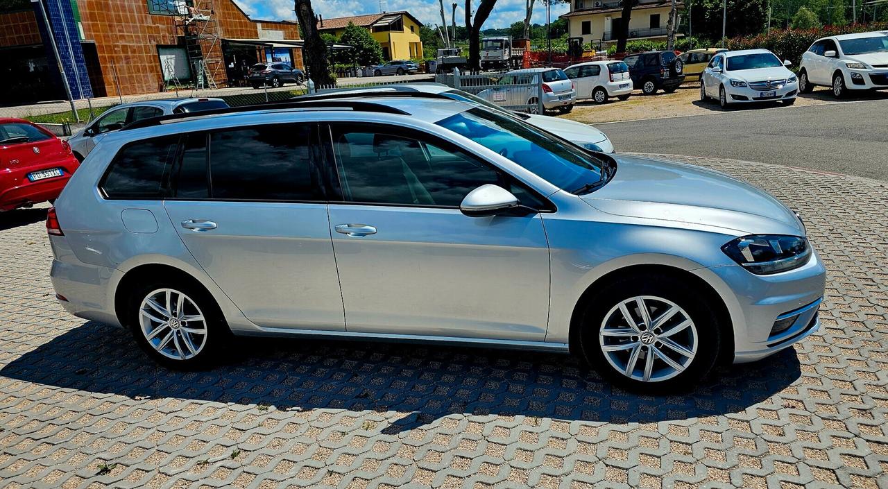 Volkswagen Golf Variant 2.0 TDI DSG Executive BlueMotion Tech.