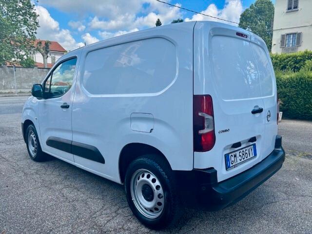OPEL COMBO 1.5 Diesel 100cv Edition 1000KG