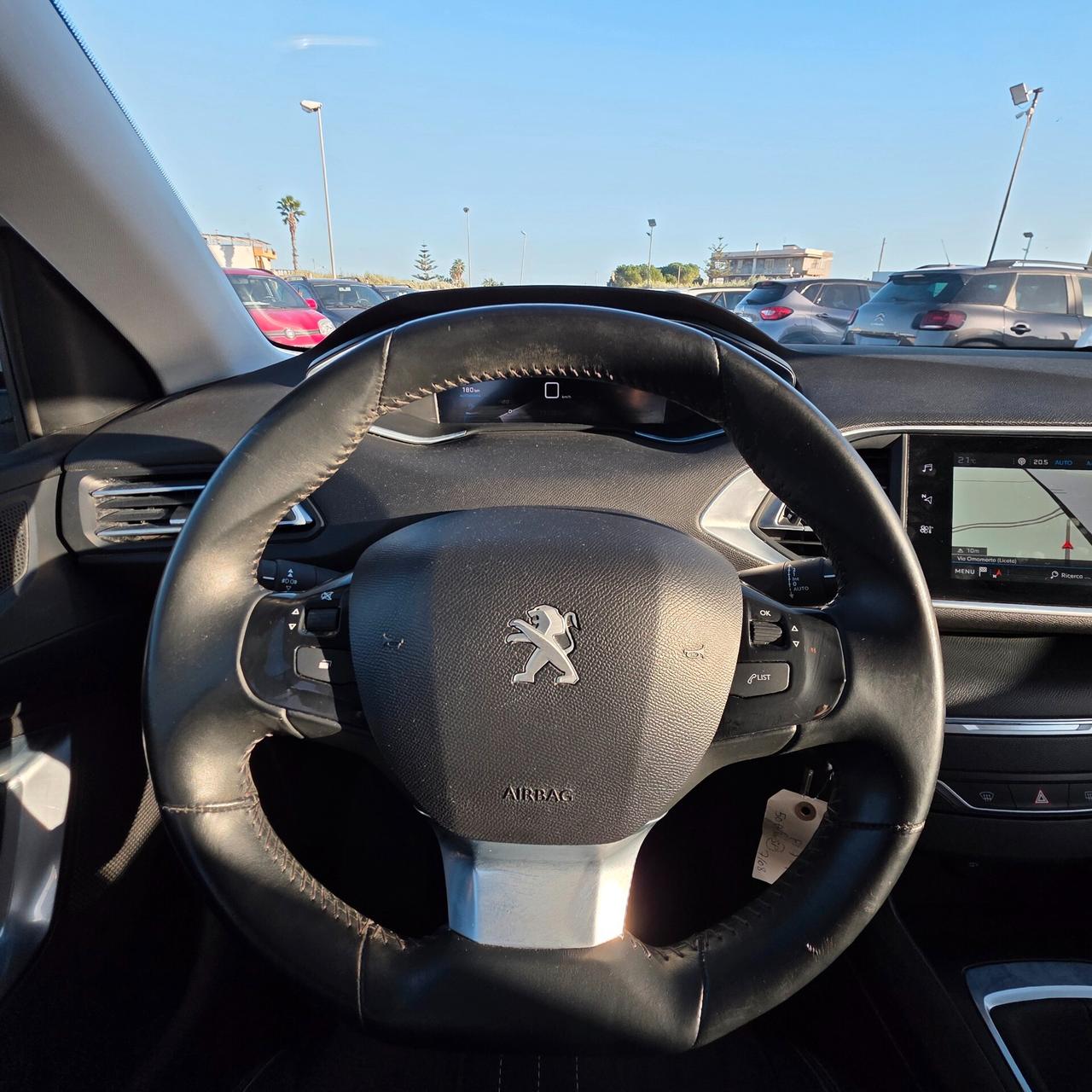 Peugeot 308 BlueHDi 130 S&S EAT8 Allure