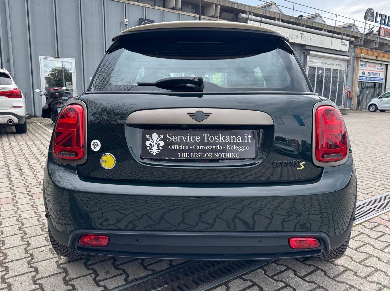 Mini Full Electric Cooper SE Resolute