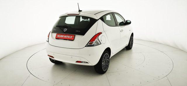 LANCIA Ypsilon 1.0 FireFly 5 porte S&S Hybrid Ecochic Gold