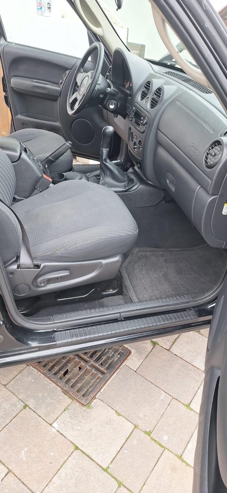 Jeep Cherokee 2.5 crd DISTRIBUZIONE NUOVA (Iscriv. ASI)