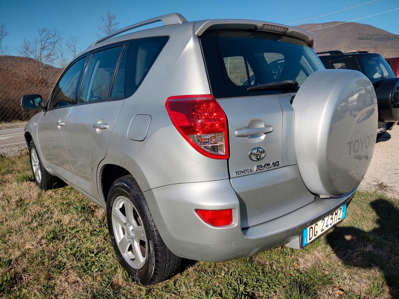 Toyota RAV 4 RAV4 2.2 D-4D 136 CV