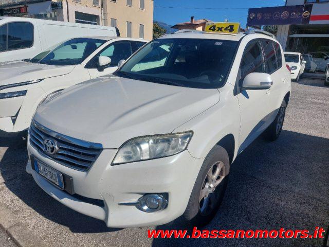 TOYOTA RAV 4 MY23 RAV4 Crossover 2.2 D-4D 150 CV DPF Exclusive