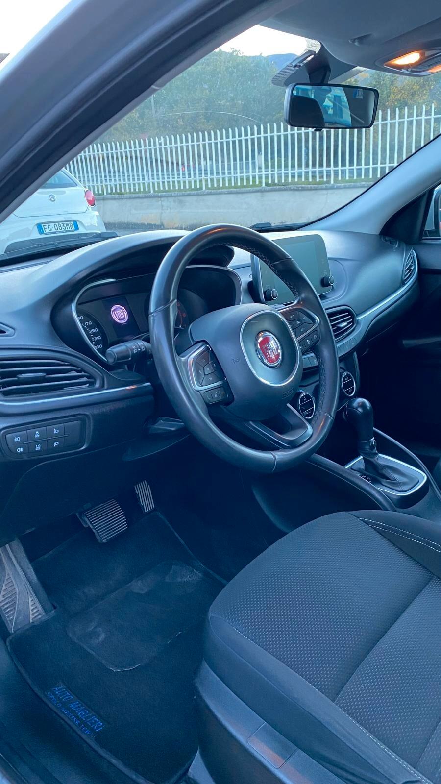 Fiat Tipo VAN 1.6 mjt 5 porte Lounge- CAMBIO AUTOMATICO