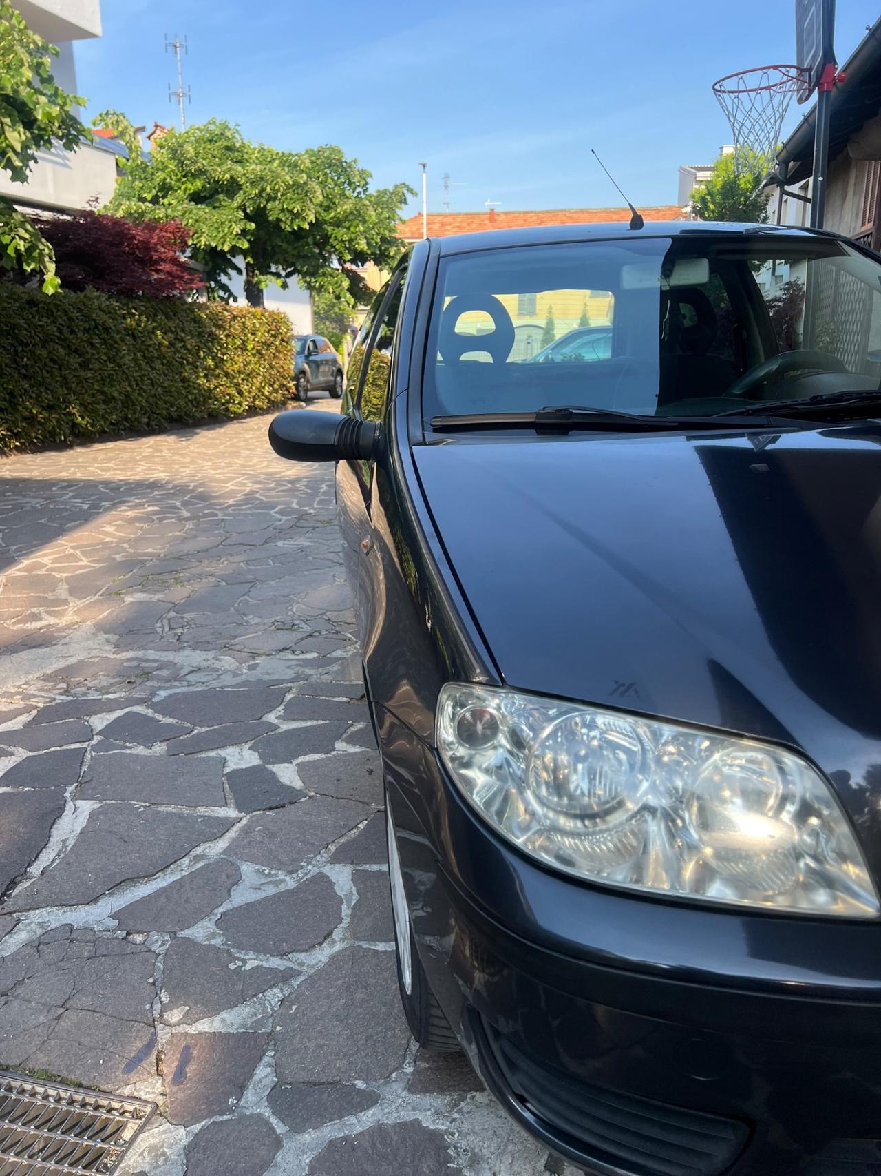 Fiat Punto 1.2i cat 5 porte ELX