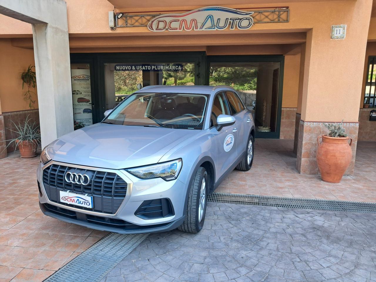 Audi Q3 35 TDI S tronic Business