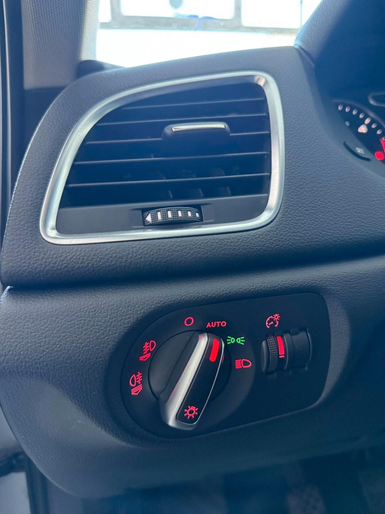 Audi Q3 2.0 TDI Business Plus
