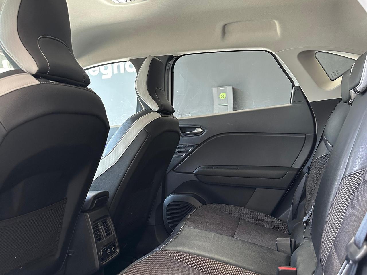 Renault Captur 1.6 e-tech full hybrid techno 145cv auto