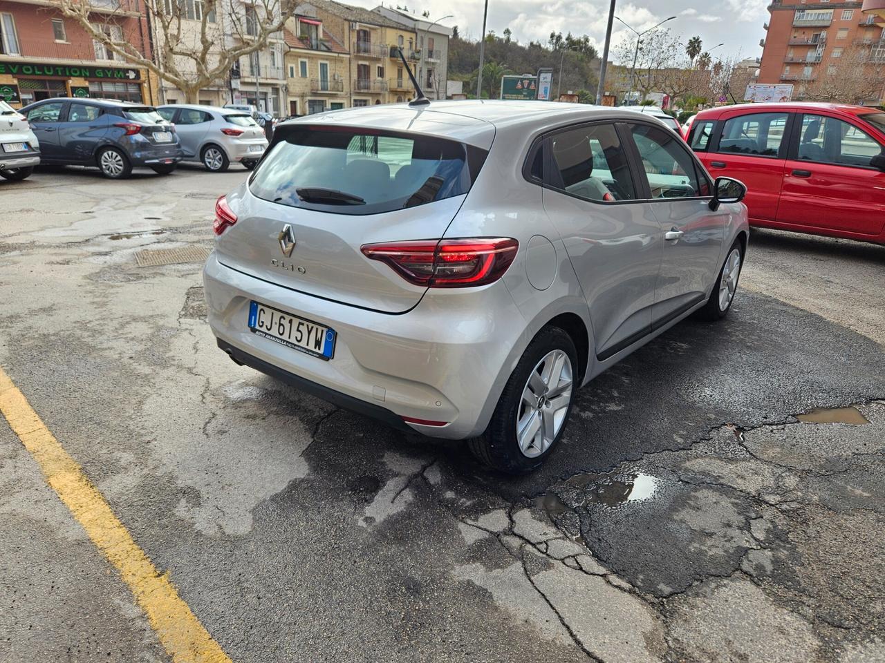 RENAULT CLIO 1000 TCE 90000 CHILOMETRI CERTIFICATI