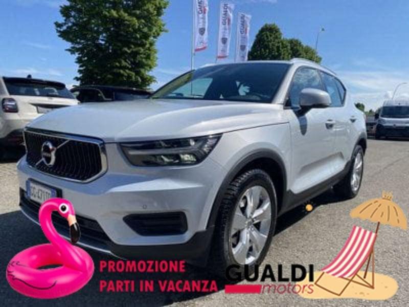 Volvo XC40 T2 Geartronic Momentum Core
