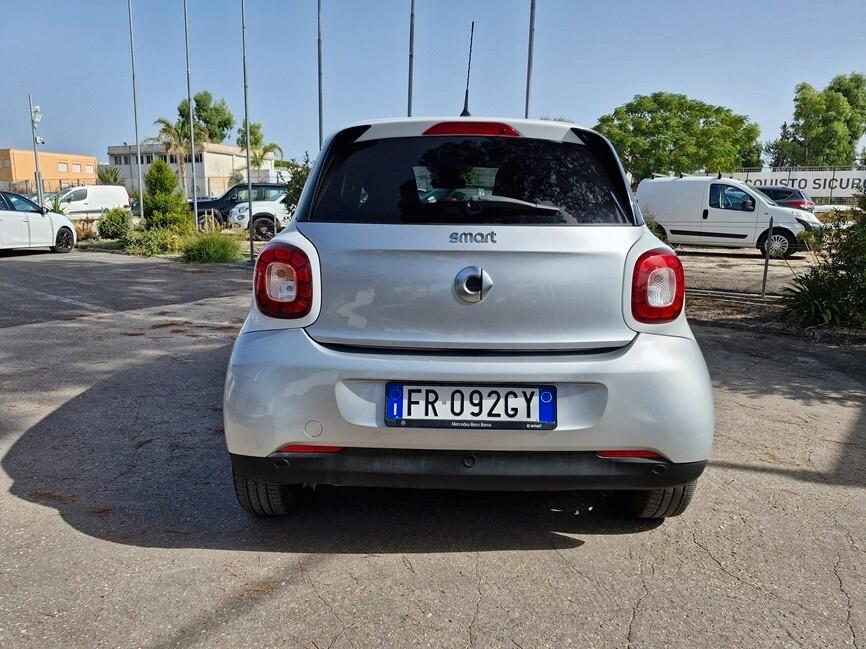 Smart ForFour 70 1.0 Passion