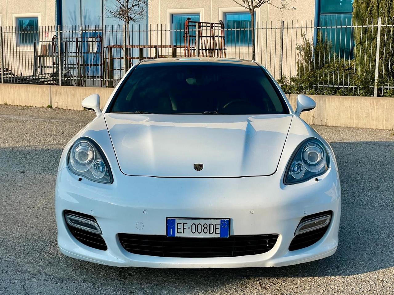 Porsche panamera 3.6 benzina motore nuovo