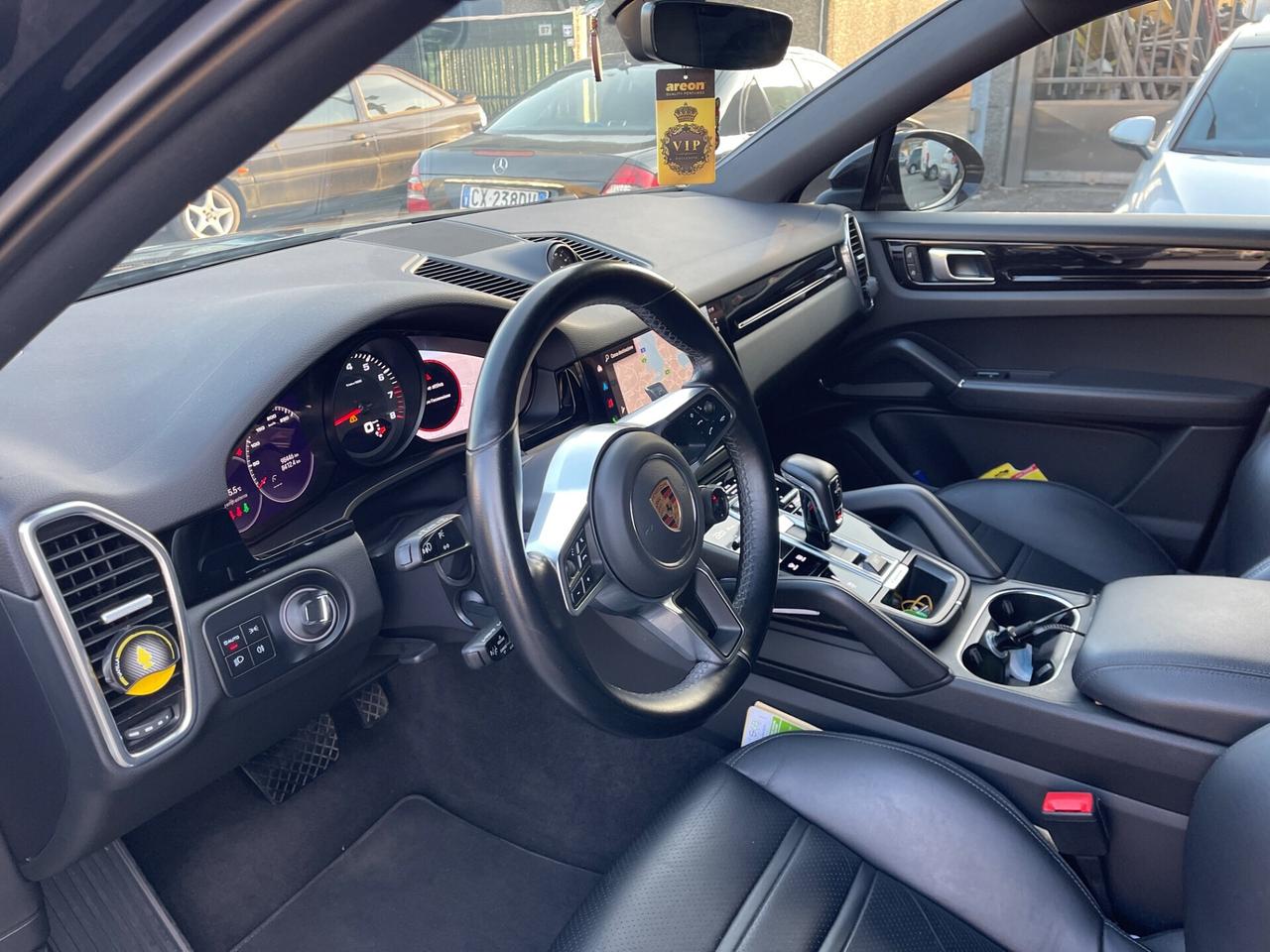 PORSCHE CAYENNE 3.0 BENZINA 250KW EURO6D UNI PROP