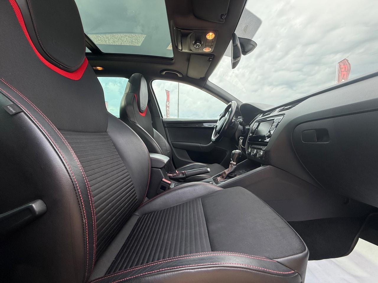 Skoda Octavia 2.0 TDI DSG Wagon VRS