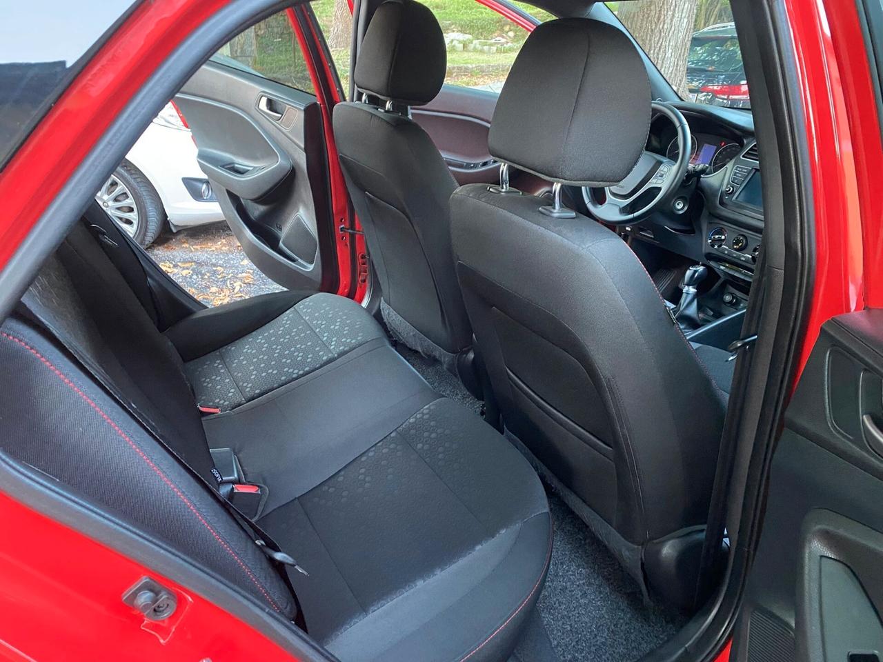 Hyundai i20 1.2 5 porte Econext Connectline GPL GARANZIA 1 ANNO 76M.KM