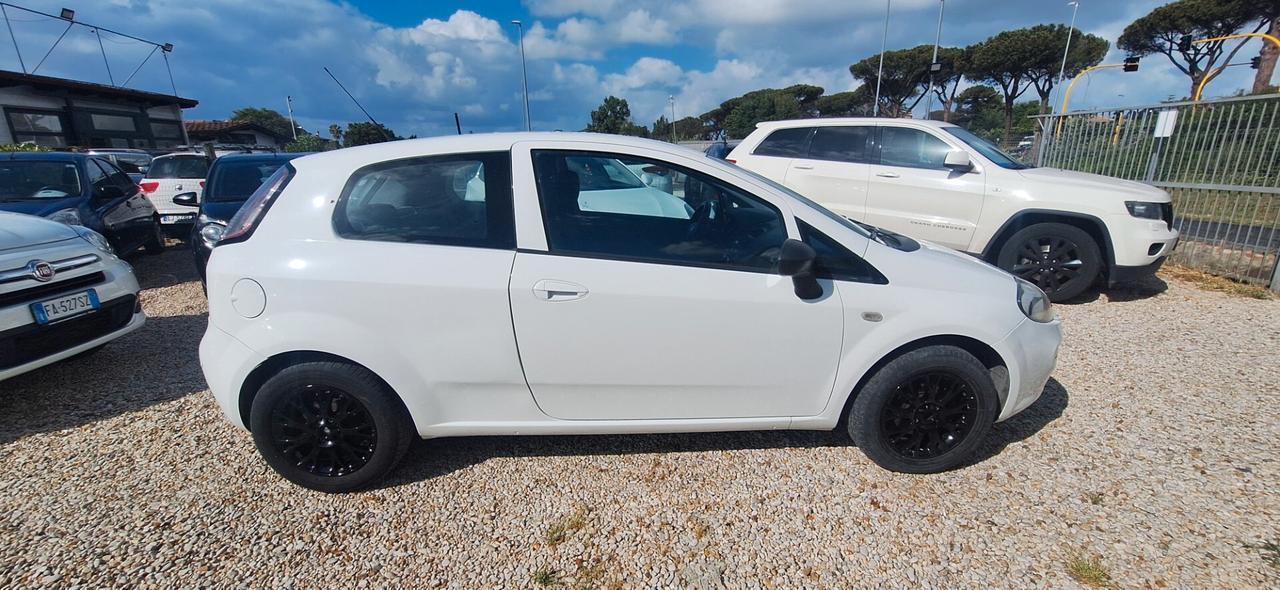 Fiat Punto 1.3 MJT II 75 CV 3 porte Lounge