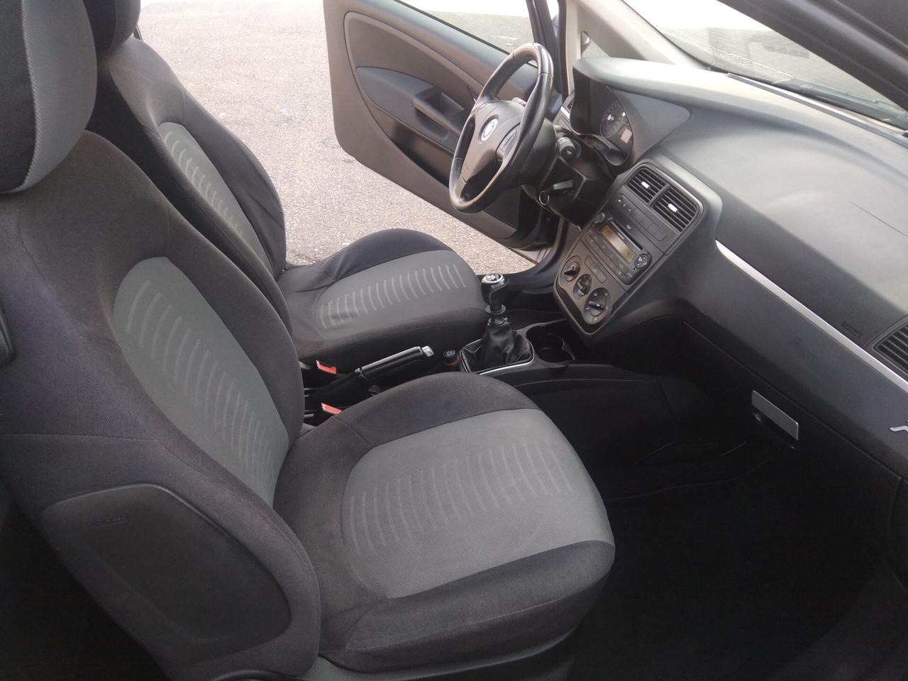 Fiat Grande Punto 1.2 65cv 3 porte Dynamic x neopatentati