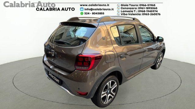 DACIA Sandero Stepway 1.0 TCe 100CV ECO-G 15th Anniversary