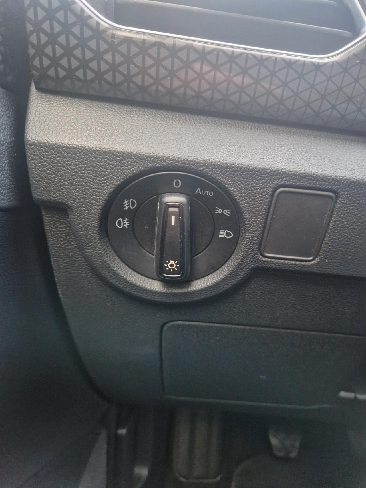 Volkswagen T-Cross 1.0 TSI 110 CV Advanced