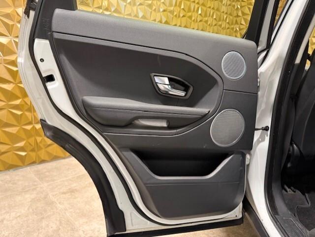 Land Rover Range Evoque 2.2 TD4 5p. Pure