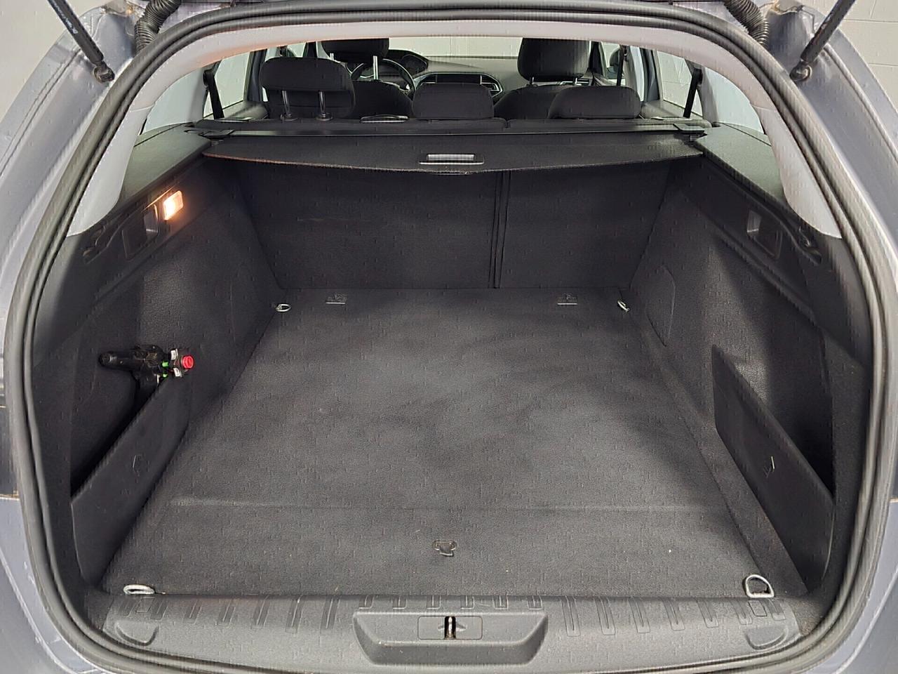 Peugeot 308 BlueHDi 130 S&S SW Business