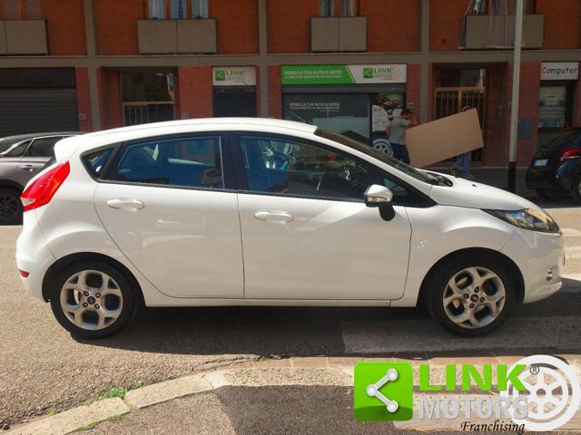 FORD Fiesta 1.4 TDCi 70CV 5 porte Titanium