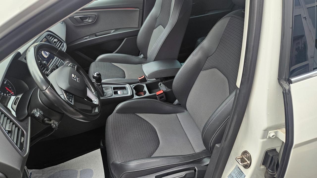 Seat Leon 1.6 tdi Xcellence 115cv ACC-CAM-LED-FULL LINK