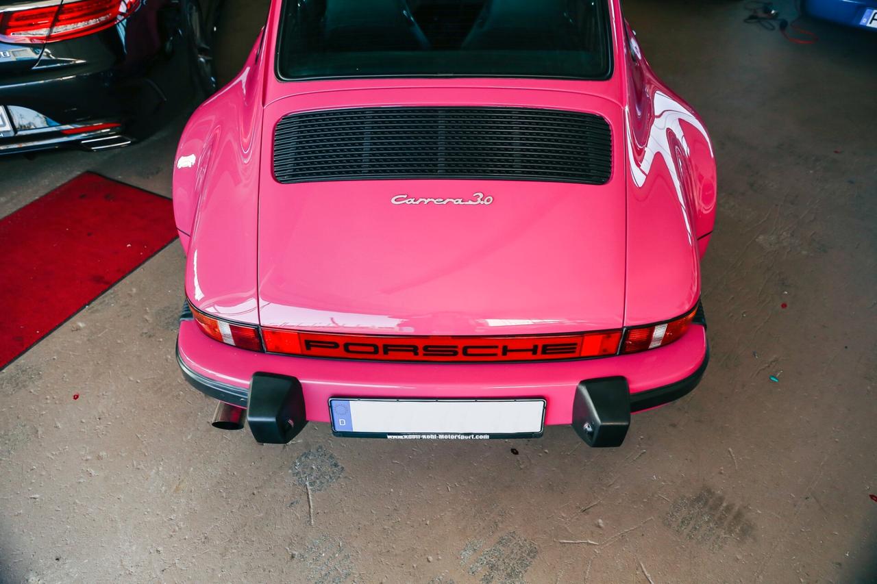 Porsche 911 Carrera 3.0