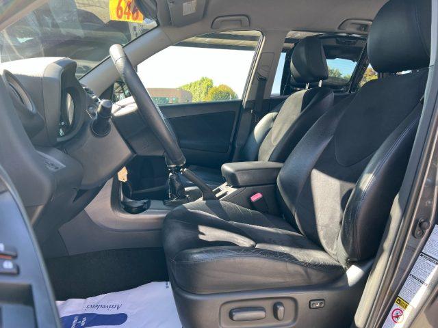 TOYOTA RAV 4 RAV4 Crossover 2.2 D-4D 150 CV Exclusive