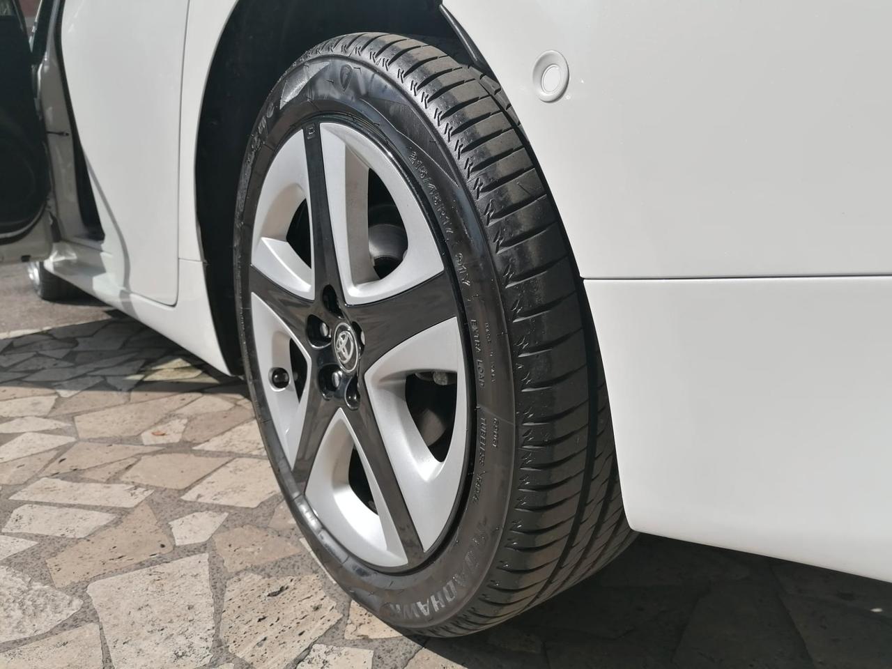Toyota Prius 1.8 Style BIANCA