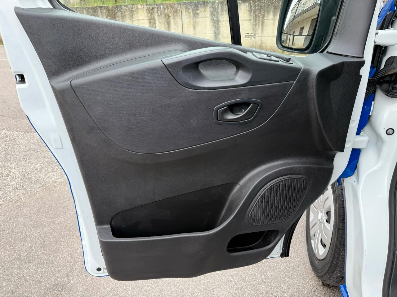 NISSAN NV300 2.0 DCI 120CV 2022