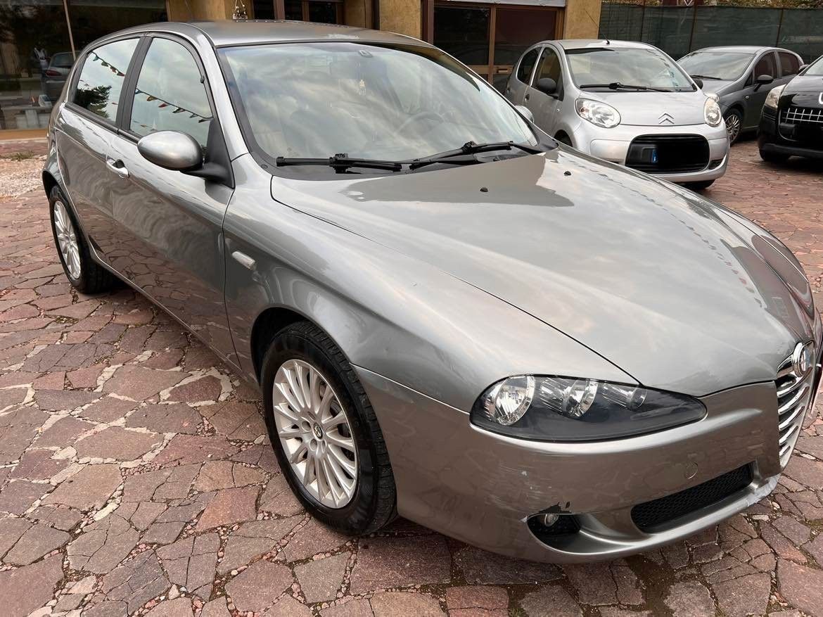 Alfa Romeo 147 1.9 Jtd M-jet 16v 5 Porte Prog.