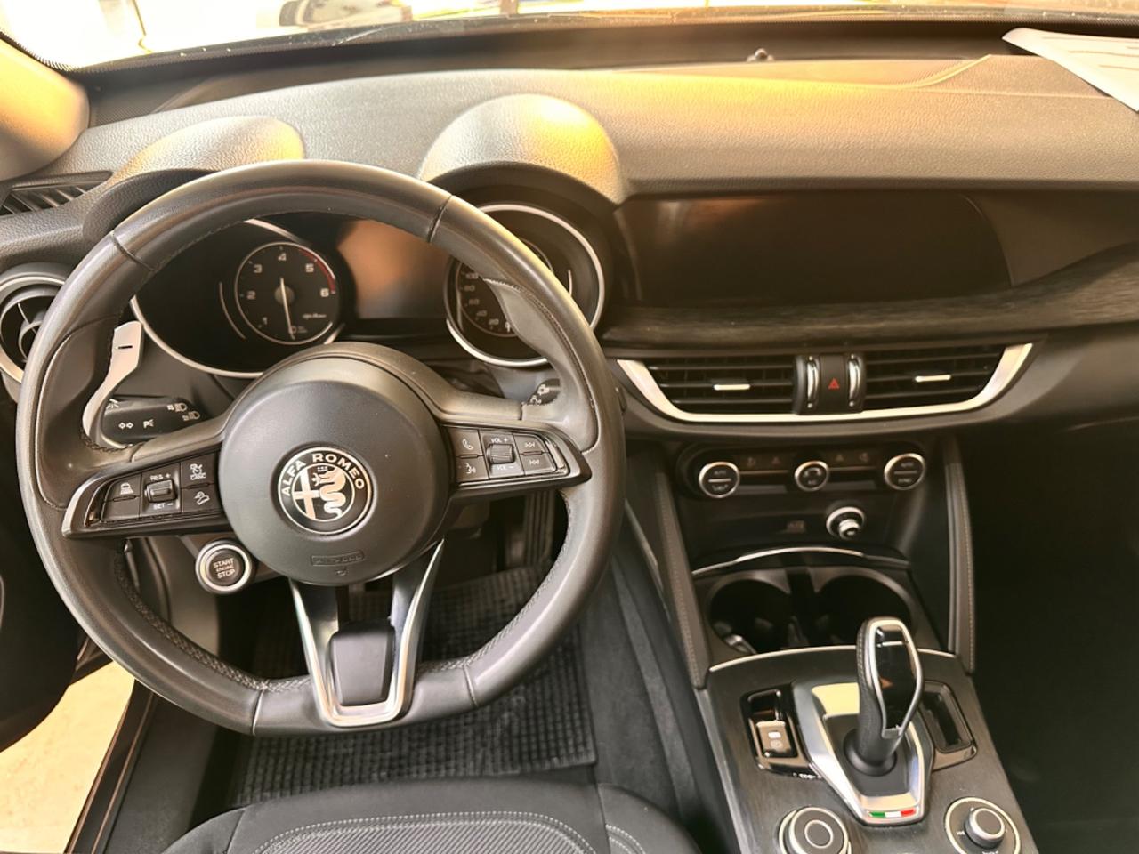 Alfa Romeo Stelvio 2.2 Turbodiesel 160 CV AT8 RWD Business