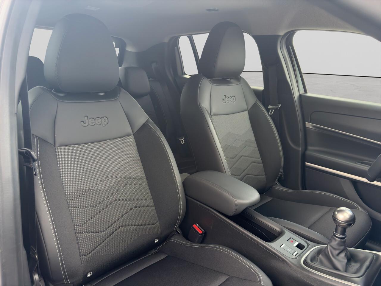Jeep Avenger 1.2 SUMMIT