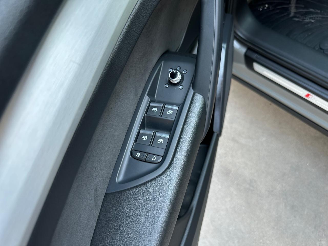 Audi Q5 SQ5 SPB TDI quattro tiptronic sport attitude