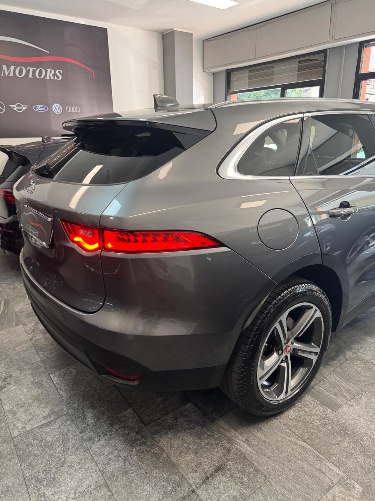 Jaguar F-Pace 2.0 D 180 CV AWD R-Sport Tetto