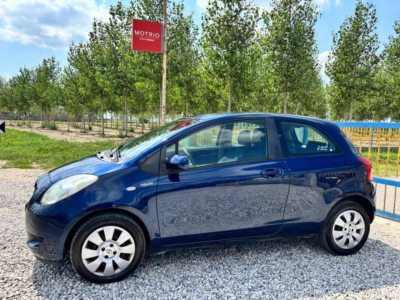 Toyota Yaris 1.0 3 porte