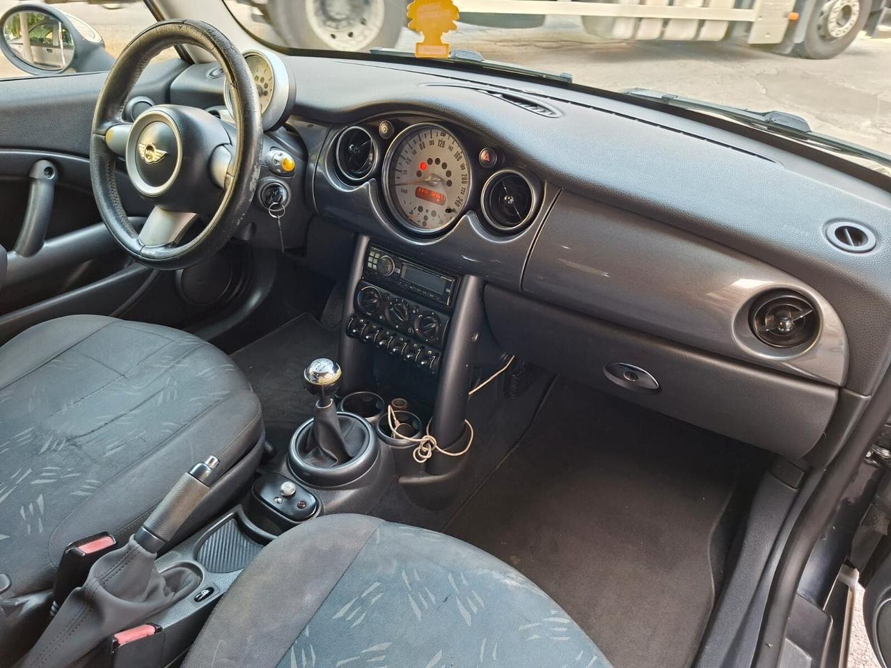 Mini 1.4 tdi One D 75 cv