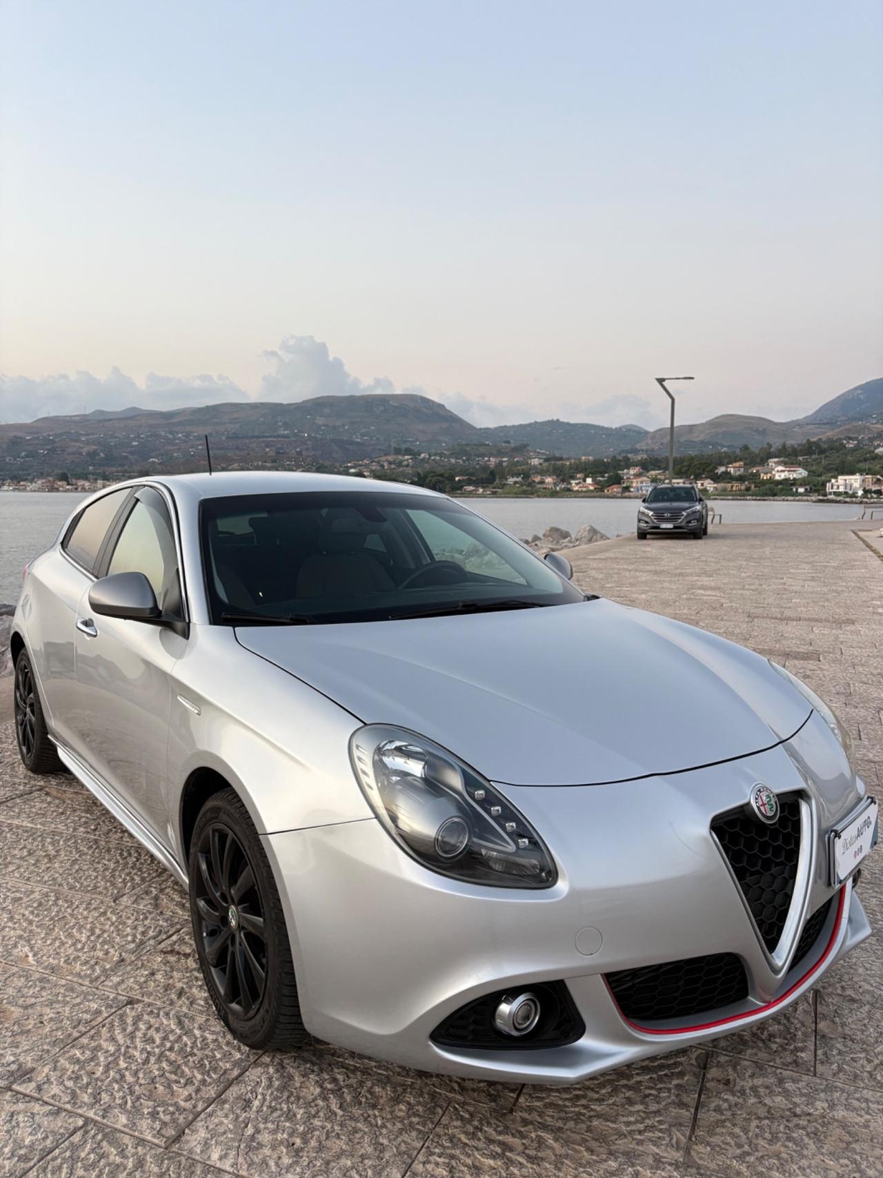Alfa Romeo Giulietta 1.6 JTDm-2 120 CV Distinctive