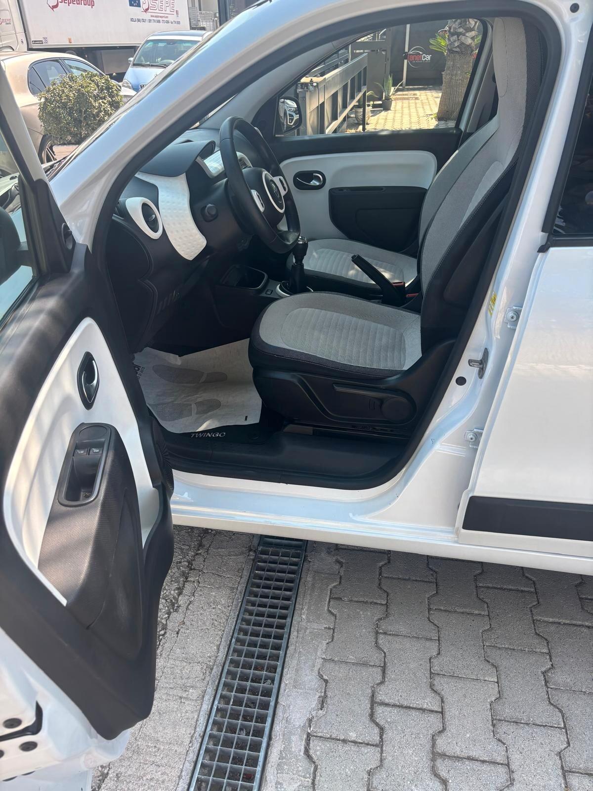 Renault Twingo SCe 65 CV Intens