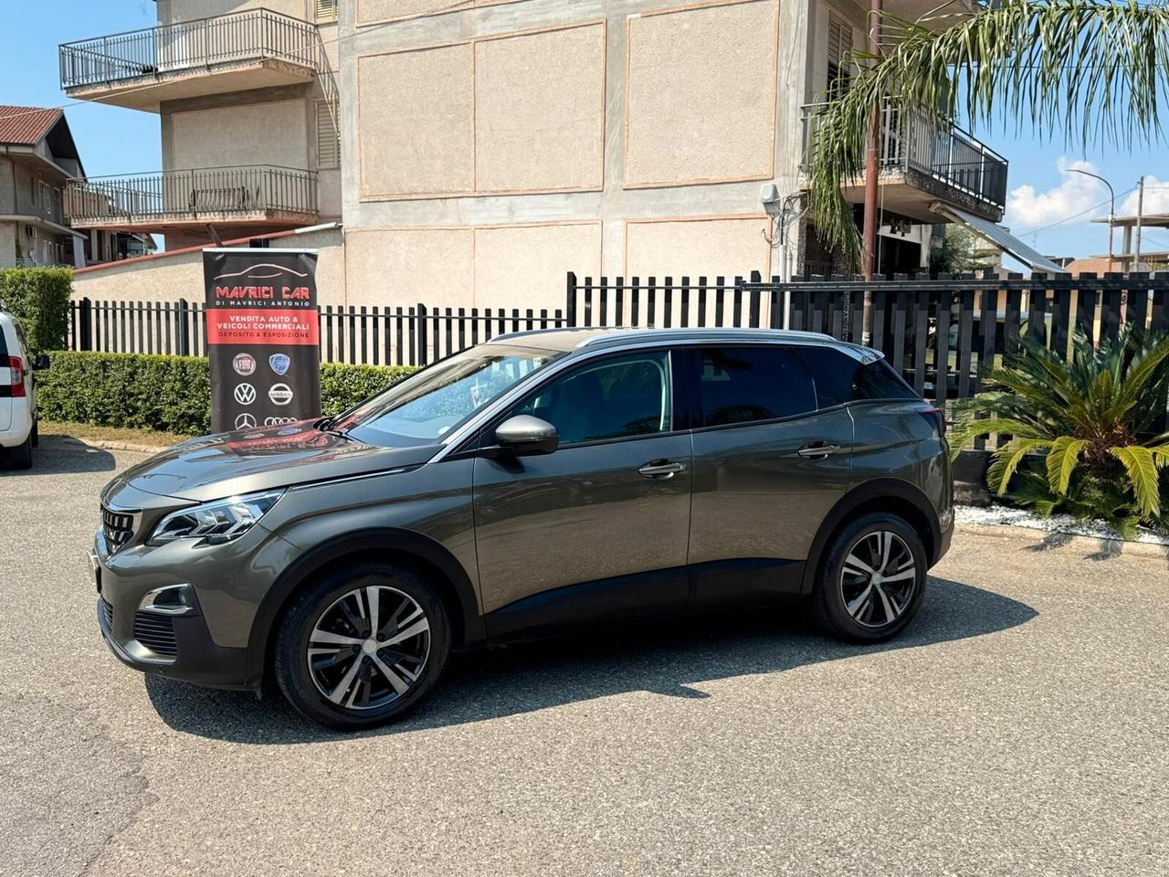 Peugeot 3008 BlueHDi 130 S&S EAT8 Allure