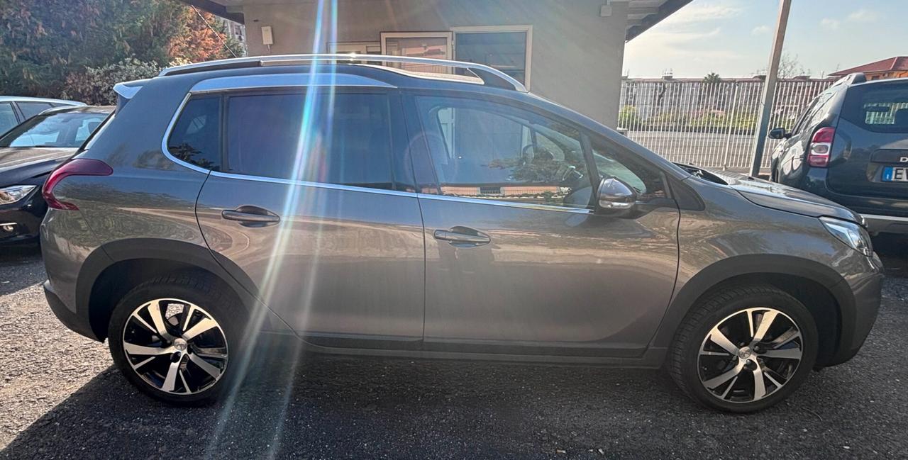 Peugeot 2008 BlueHDi 100 Allure