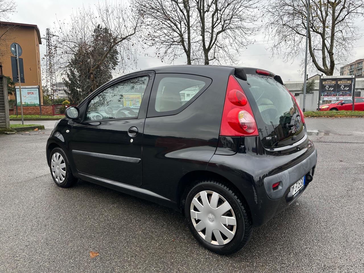 Peugeot 107 1.0 68CV BENZ - NEOPATENTATI UNICO PROPRIETARIO