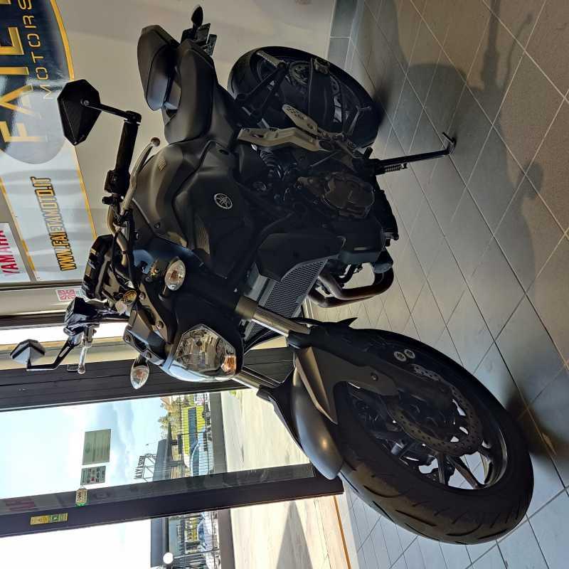 Yamaha MT-07 - 2016