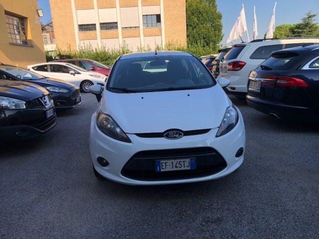 FORD Fiesta + 1.4 TDCi 70CV 5 porte